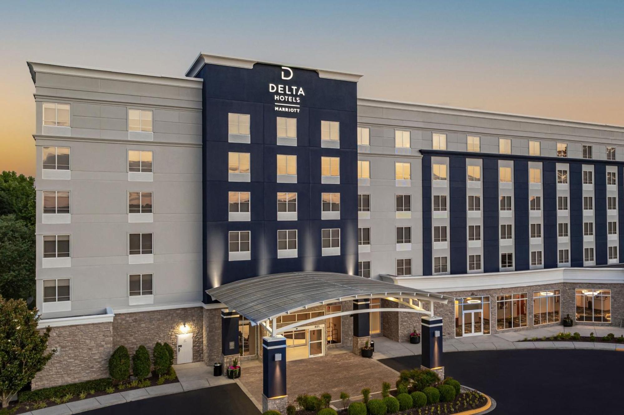 Delta Hotels By Marriott Colonial Heights Bagian luar foto