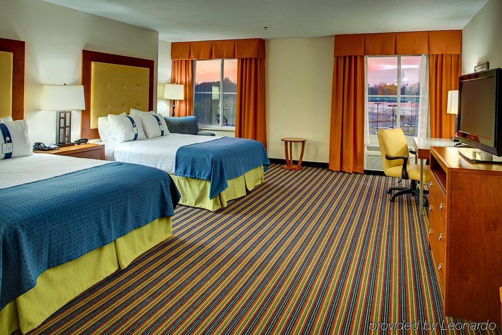 Delta Hotels By Marriott Colonial Heights Ruang foto